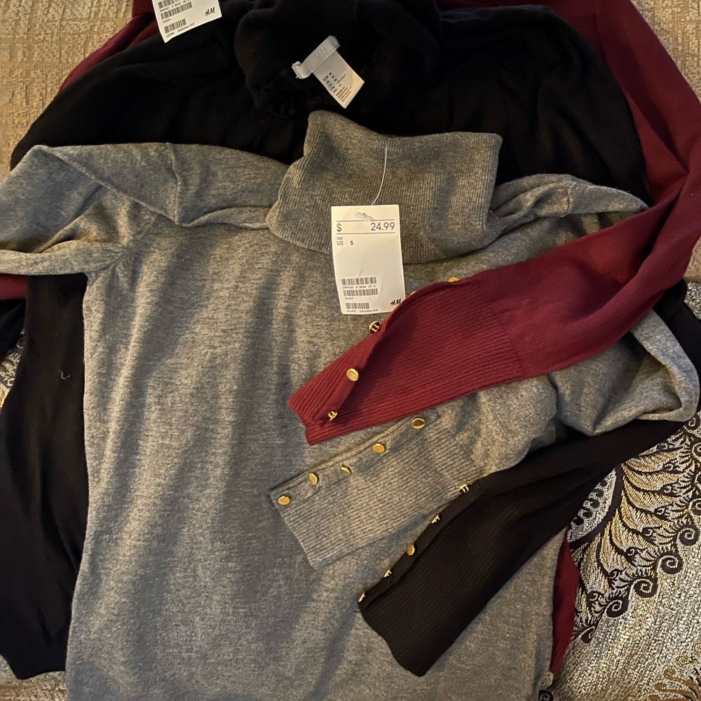 Ladies Turtleneck Sweaters